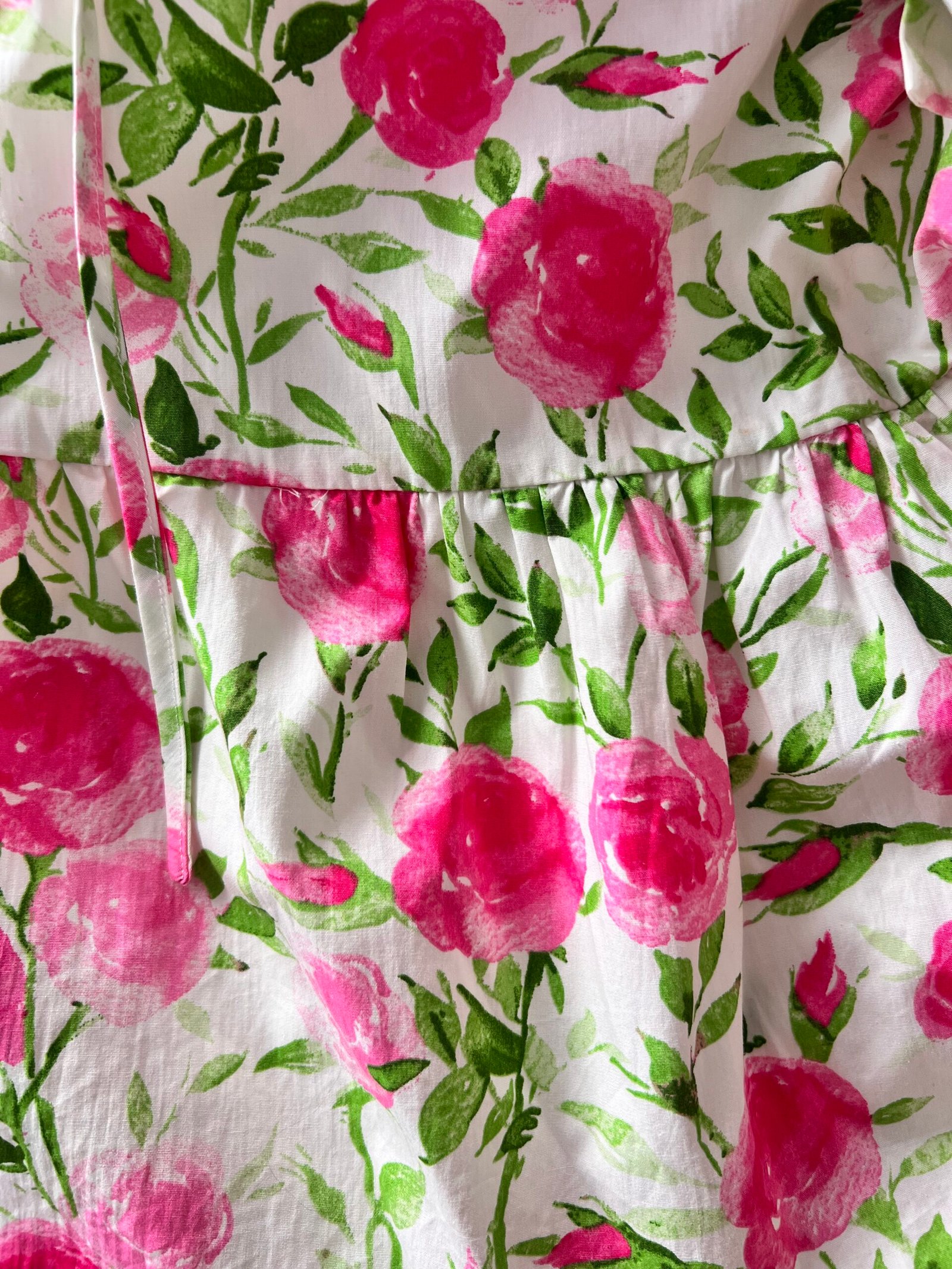 Vestido brunch corto floral - Imagen 4