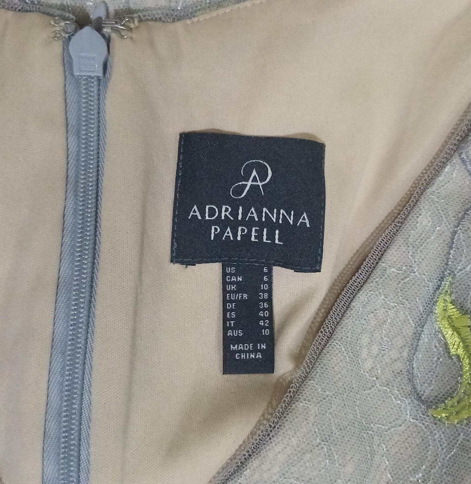 Vestido Maxi de Tul Bordado Adrianna Papell - Imagen 5